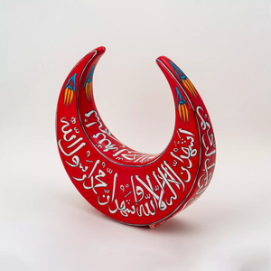 Quartz Hilal Moon Figure With Calligraphy - Red