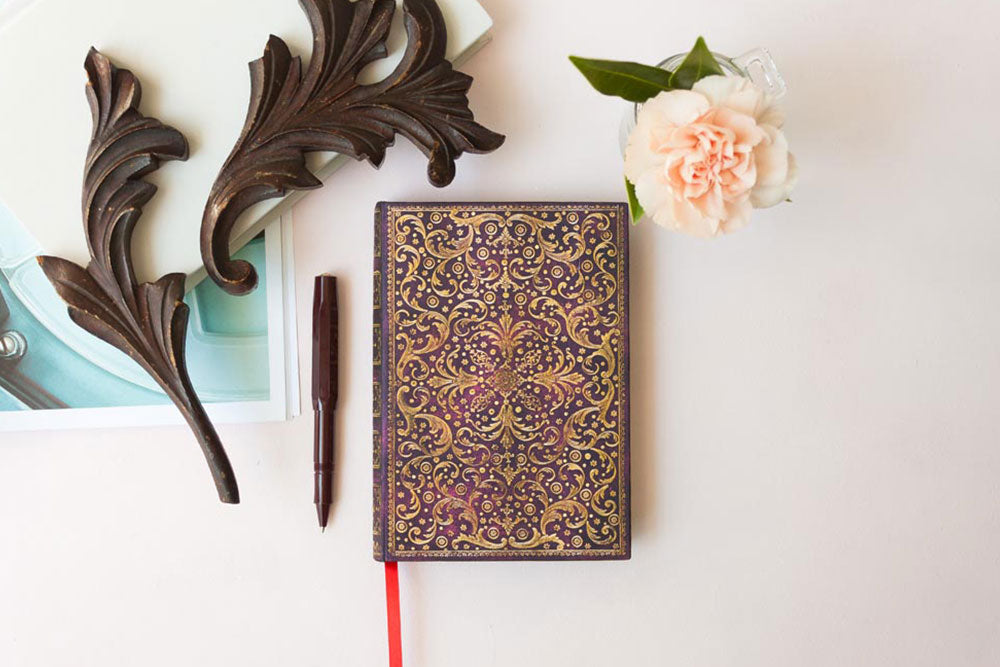 Aurelia-Hardcover