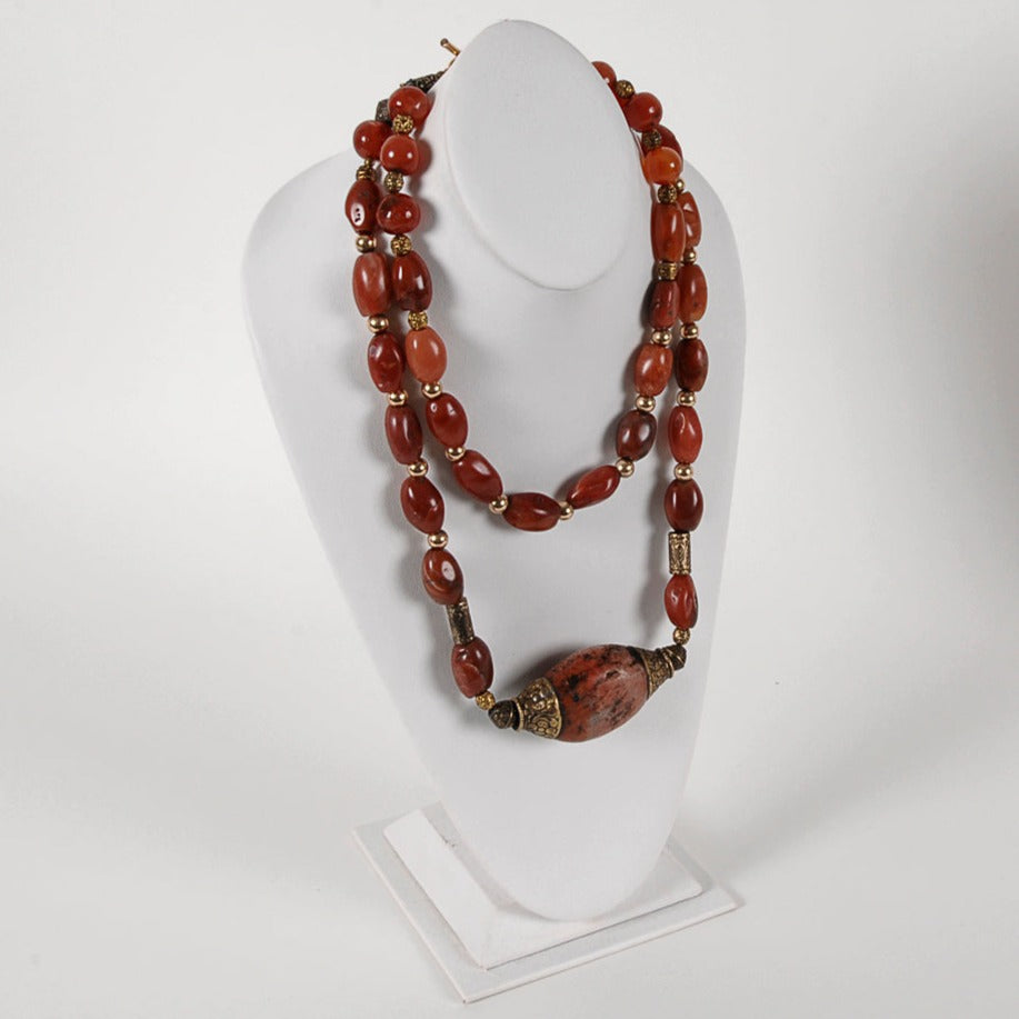 Coral necklace value top